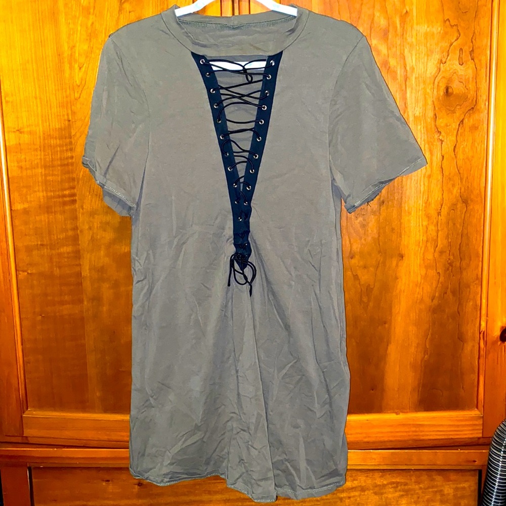 Olive green, lace-up top